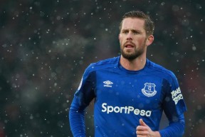 开云官网-快船战术升级球队协作明显提升，快船的战术