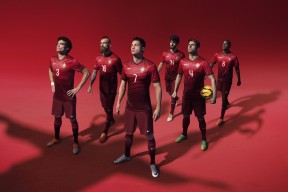 开云官网-弗朗索瓦·斯图尔特：精准的传球和巧妙的跑位让南非队攻防不缺