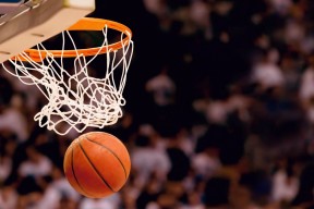 开云官方-拜仁球员技术细腻，对抗冷静，拜仁主力队员